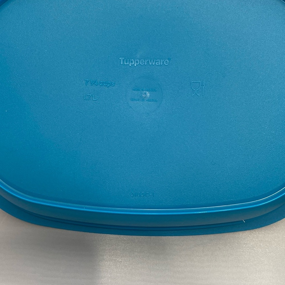 New Tupperware Legacy Essentials Set - Picture 9 of 14